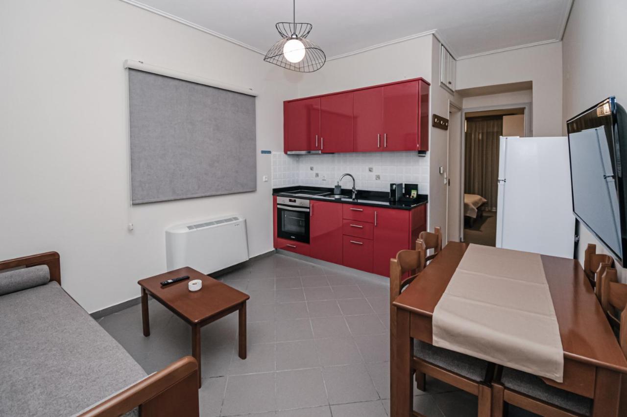 Terra Helios Suites & Studios Kyparissia Ruang foto