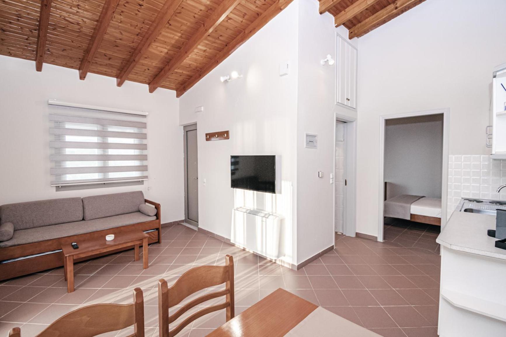Terra Helios Suites & Studios Kyparissia Ruang foto