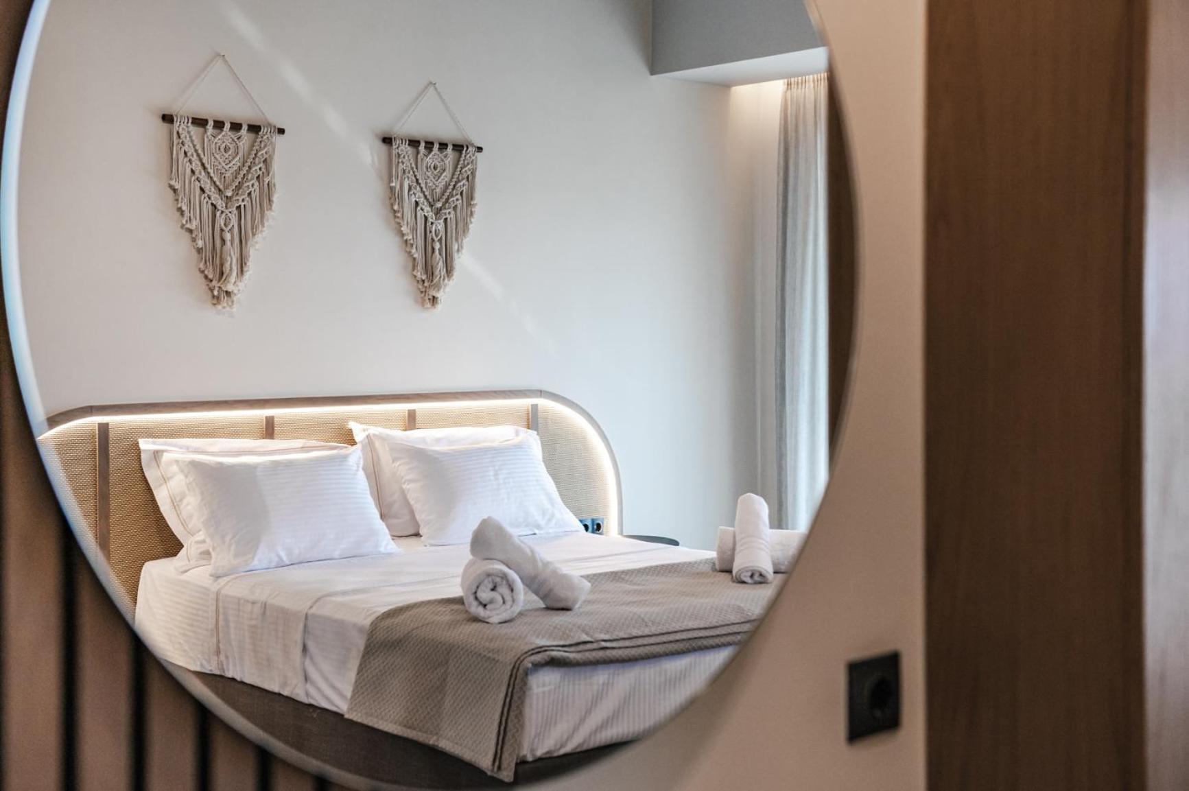 Terra Helios Suites & Studios Kyparissia Ruang foto