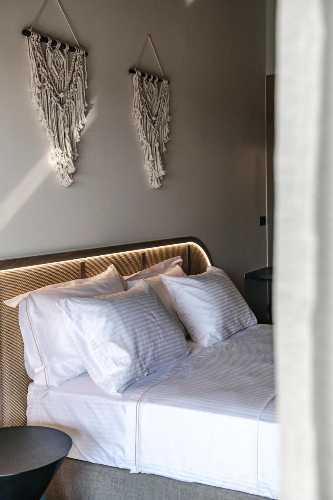 Terra Helios Suites & Studios Kyparissia Ruang foto