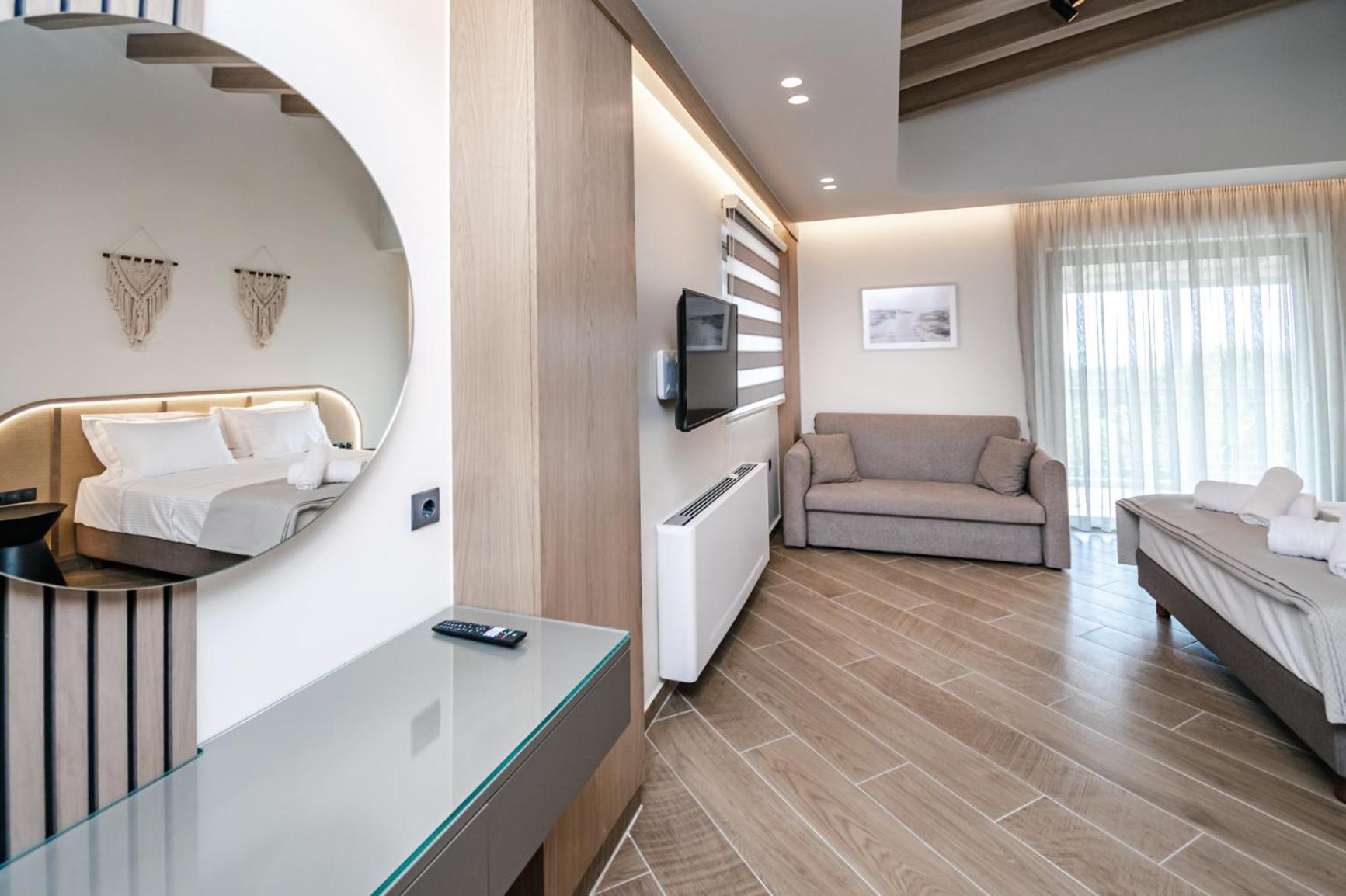 Terra Helios Suites & Studios Kyparissia Ruang foto